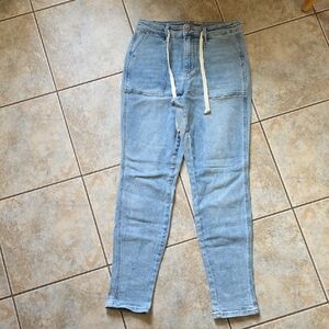 Judy Blue Light Blue Skinny Jeans